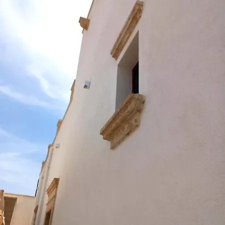 فندق مبيت وإفطار La Dimora Del Borgo Patù