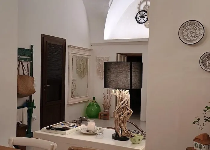 Oda ve Kahvaltı La Dimora Del Borgo Patù