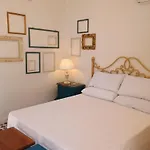 La Dimora Del Borgo Bed & Breakfast 3*